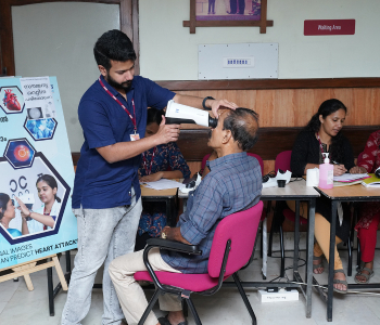 Free Retinal Checkup at Amrita Hospital Kochi: Helps in Early Detection of Heart and Stroke Risks