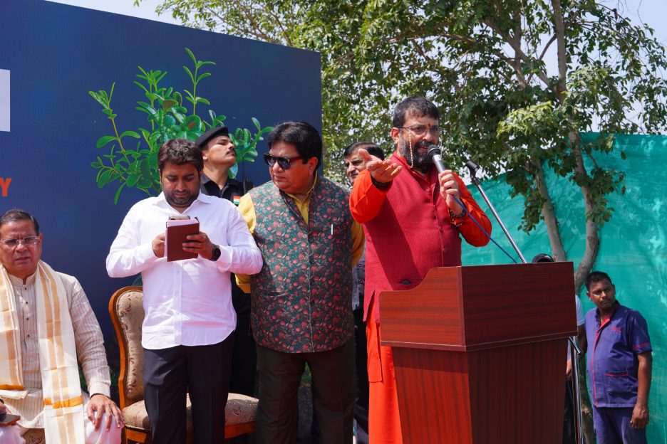 world-environment-day-2025-observed-at-amrita-hospital-faridabad
